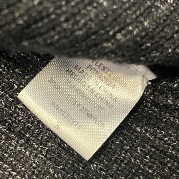 EUC Entro Black Boxy Crop Short Sleeve Sweater Size S - Picture 6 of 7